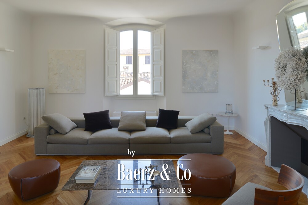 Prestigious 490 m² Residence with Versatile Second Unit in the Historic Heart of Forlì image