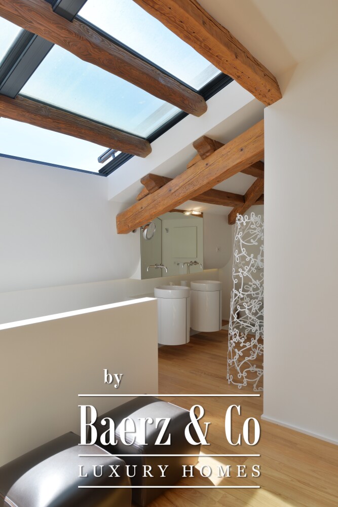 Prestigious 490 m² Residence with Versatile Second Unit in the Historic Heart of Forlì image