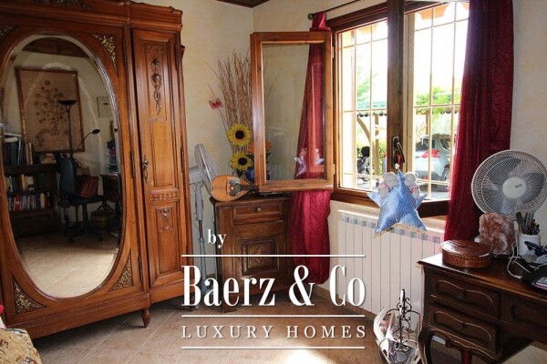 photo 36 Villa for sale 350 m²