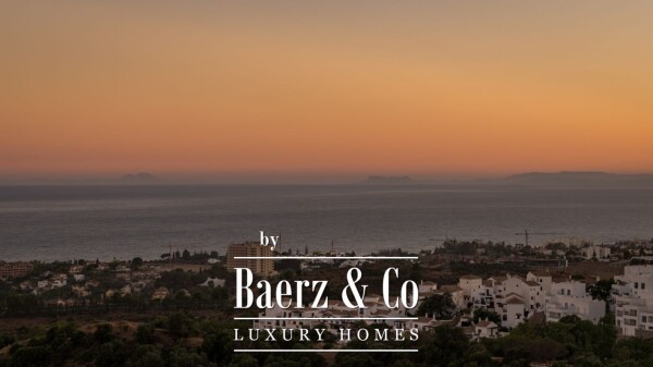 photo 17 Villa - Marbella East - Ref: 8014