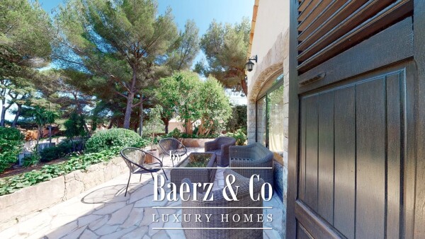 photo 4 Magnificent Provencal style stone house