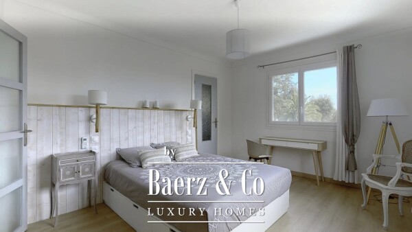 photo 9 EXCLUSIVELY Beautiful villa located in the popular and secure residential area of ​​