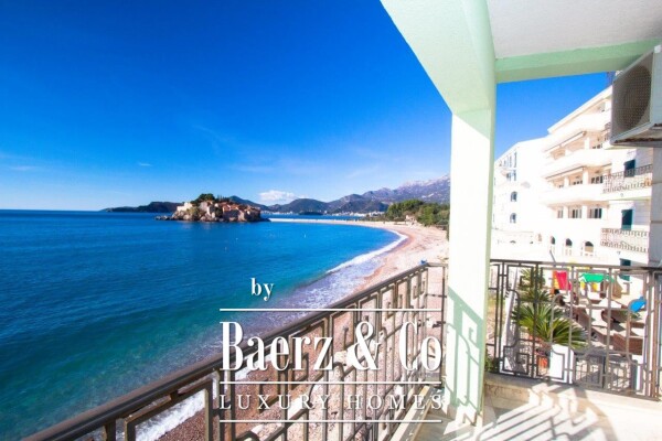 photo 1 Apartment on the Sveti Stefan Beach