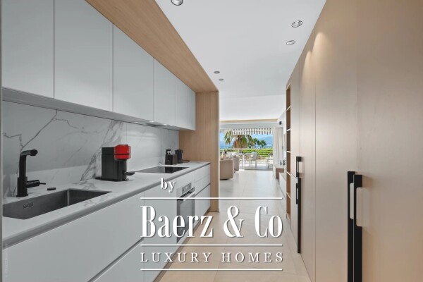 photo 12 Large 4 room apartment near the Port du Canto