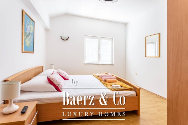 photo 8 Drvenik, exceptional property – multi-apartment house in the first row to the sea