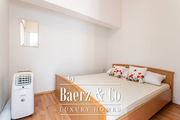 photo 15 Drvenik, exceptional property – multi-apartment house in the first row to the sea