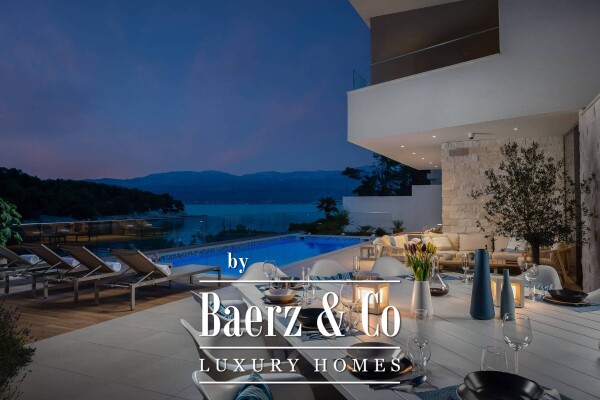 photo 31 Brac, modern villa with pool located in a natural bay