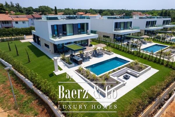 photo 3 Istria, Poreč, elegant Villa with pool and sea view ( V1 )