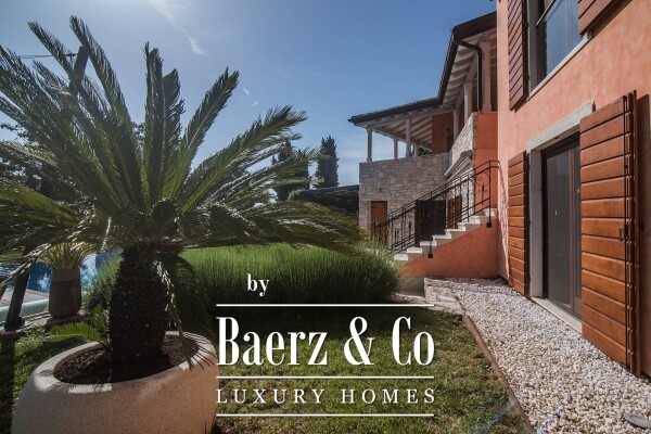 photo 30 Istra, Šorići, luxury and charming Stone House 388m² with heated Pool and Lush Gardens