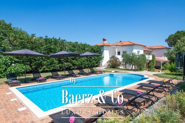 photo 2 Rakalj, beautiful, spacious villa with pool and large garden, 452 m²