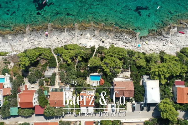 photo 4 Korcula, beautiful Dalmatian house by the sea with pool