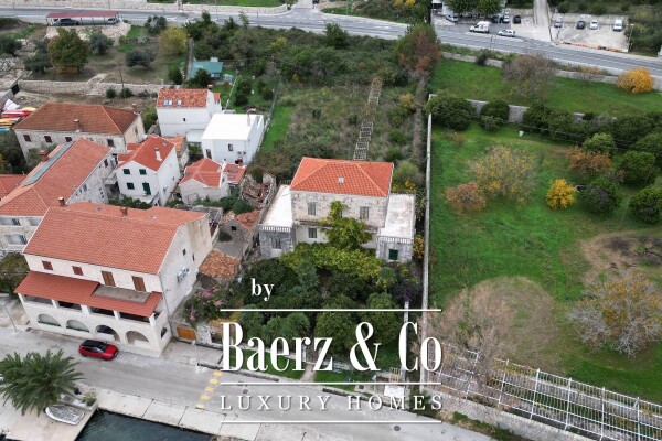 photo 8 Dubrovnik-surrounding area, stone villa 600 m2, first row to the sea