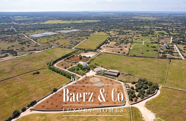 photo 3 WONDERFUL RUSTIC FINCA IN CIUTADELLA