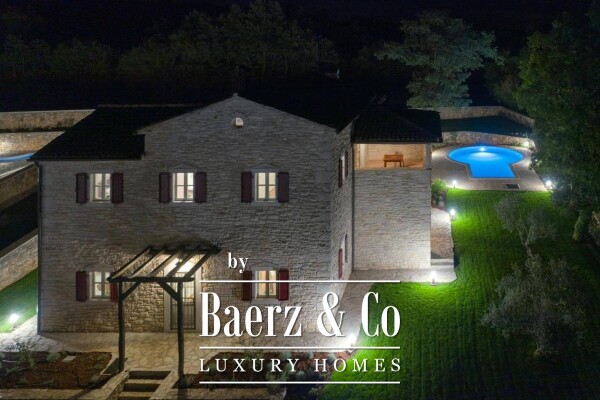 photo 5 Croatia, Istria, Tinjan elegant stone villa with swimming pool, of exceptional quality