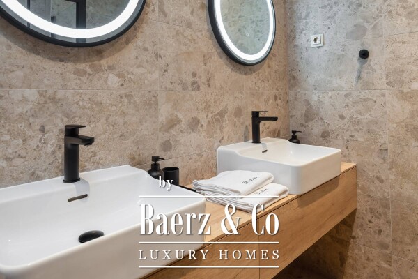 photo 22 Marina, an exceptional property near the sea