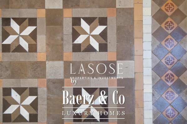 photo 39 Barcelona, Born