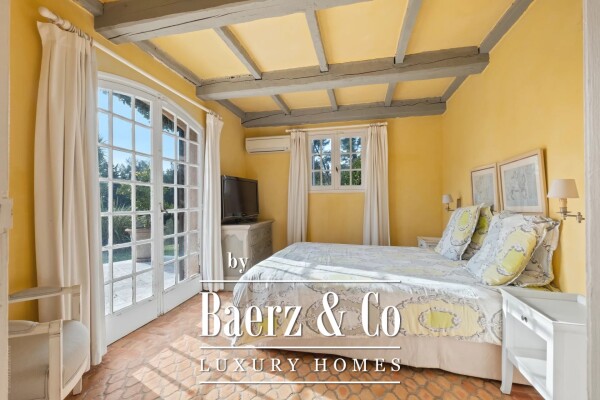 photo 18 Stunning bastide with swimming pool and tennis court