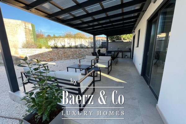 photo 3 Istria, Smoljanci, a modern, newly built villa with a pool and sea view