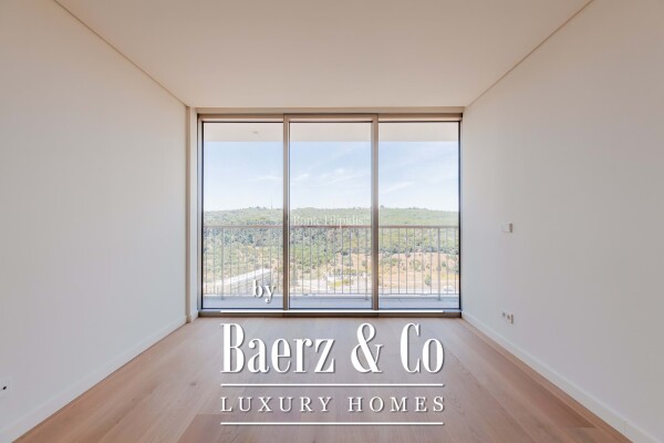 photo 31 Beautiful luxury home in Campolide