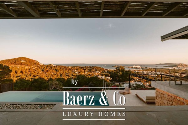 photo 1 Beautiful luxury home in Can Rimbau, Can Rimbau