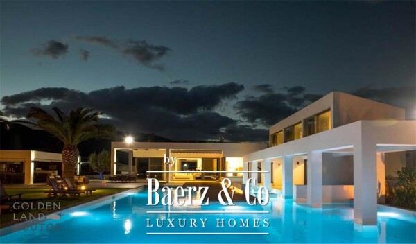 photo 11 Modern Villa