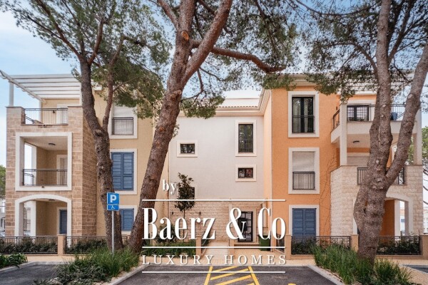 photo 9 Three Bedroom Apartment near Sea in Luxury Resort