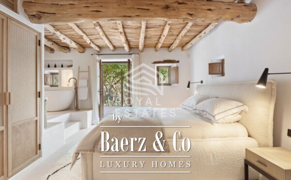 photo 38 Beautiful luxury home in Sa Carroca