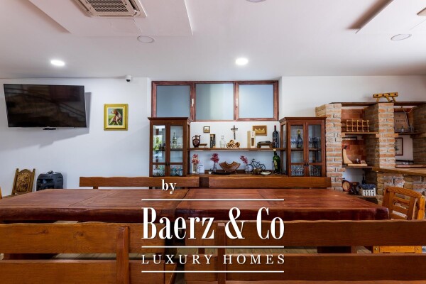 photo 8 Aljmaš, villa with three swimming pools and a view of the Danube, 25104 m2 garden