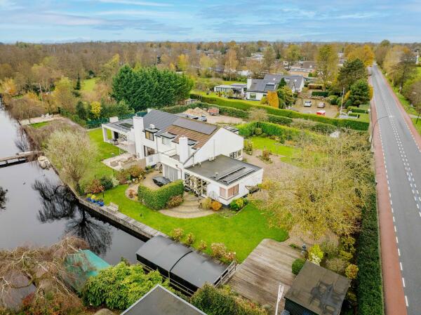 photo 51 Oud-Loosdrechtsedijk 101