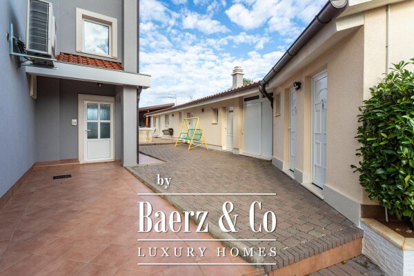 photo 30 Primošten, Beautiful villa with a large swimming pool