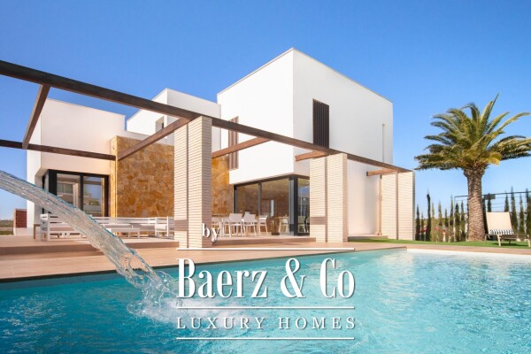 photo 1 Beautiful luxury home in Orihuela Costa