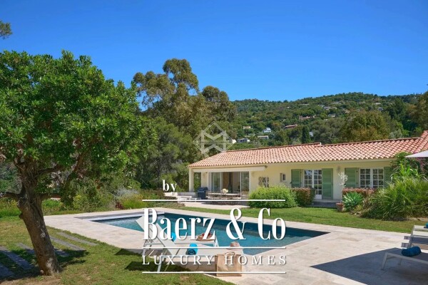 photo 6 Rayol-Canadel-sur-Mer in a quiet area, with sea view and within walking distance of the beach - Provençal property built on large flat land