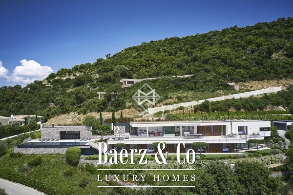 photo 1 Contemporary villa - Beautiful sea view