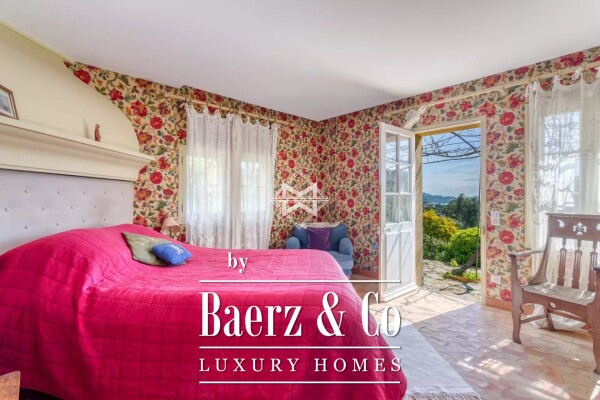 photo 13 Property with 2 Villas and Swimming Pool - Le Lavandou