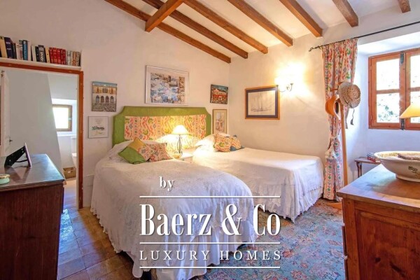 photo 13 Beautiful historic estate in S’Arracó with spectacular gardens