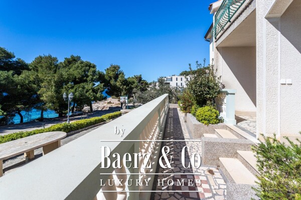 photo 22 Murter, Slanica, a beautiful house first row to the sea, 253,16 m²