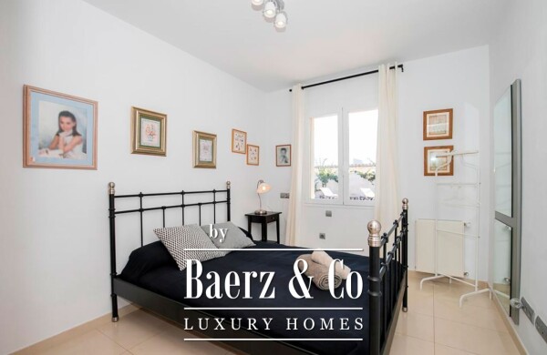 photo 23 BEAUTIFUL HOUSE WITH GARDEN IN MAHON