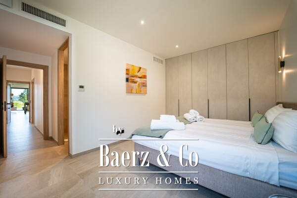 photo 9 Flat Gassin - Beach by feet and 5 min St Tropez