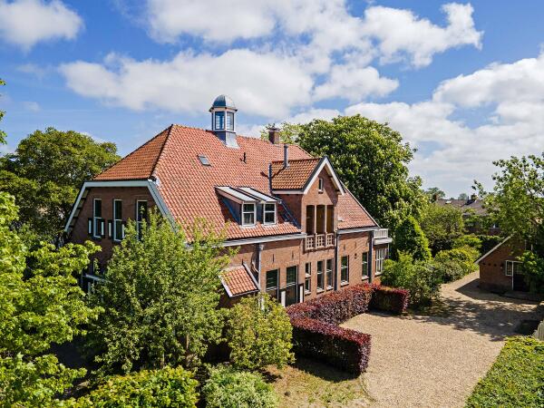 photo 1 Oosteinde 38