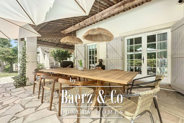 photo 5 beautiful property with 4 bedrooms and apartment, garage and