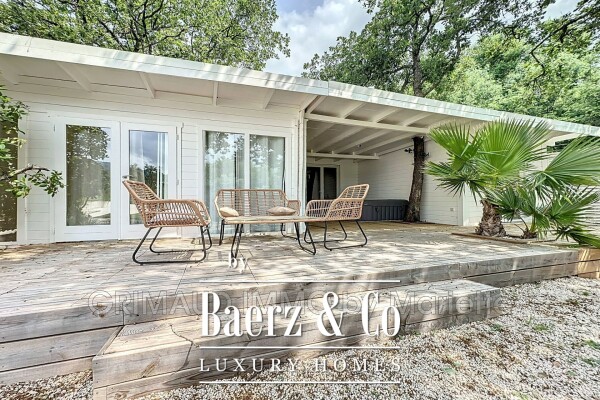 photo 7 Renovated villa on a 1,830 m² plot with swimming pool and be