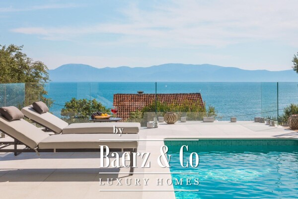 photo 6 Podaca, luxury villa in an ideal location