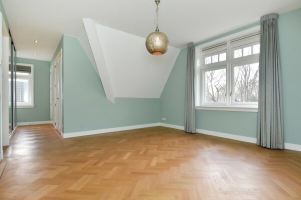 photo 43 Oostsingel 183