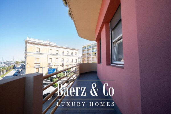 photo 4 Zadar, Branimirova obala, three-bedroom apartment with sea view