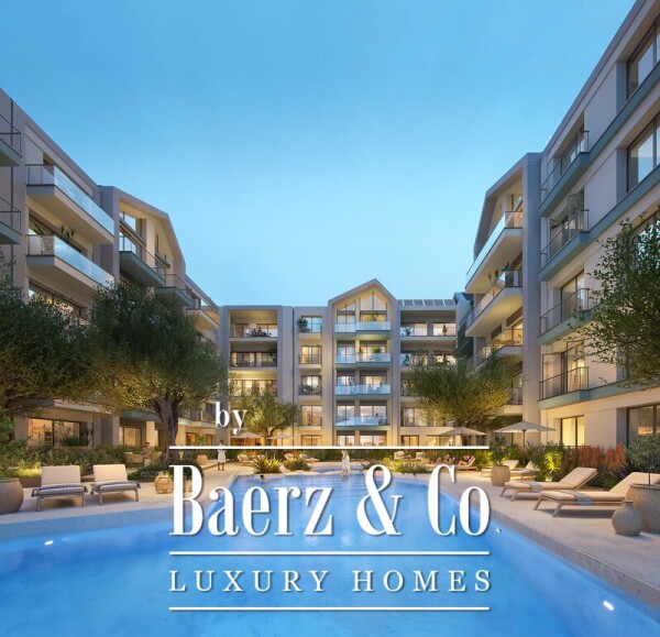 photo 1 Luxurious Apartment with a Sea View in a New Project in Tivat