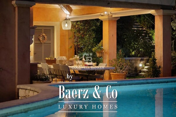 photo 2 Stunning Property with Panoramic Sea View