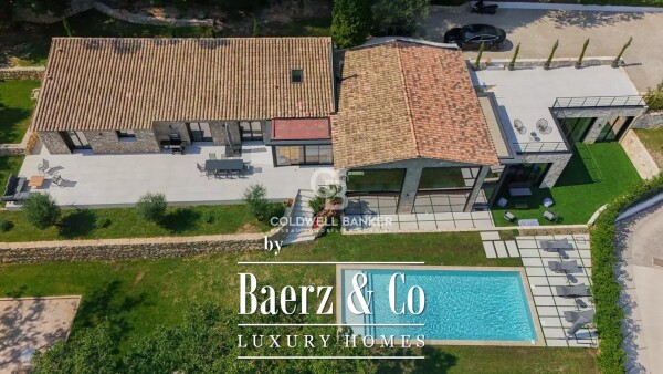 photo 22 Stone and renovated villa located in Valbonne