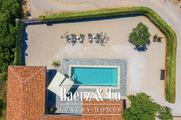 photo 6 Šibenik, Martinska, beautiful stone villa with a swimming pool, garden and playground