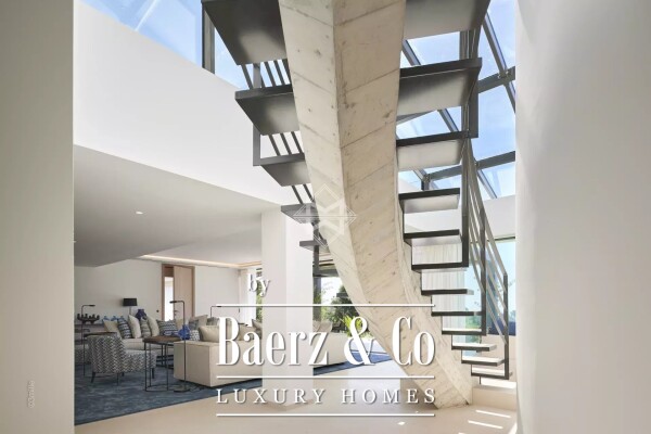 photo 13 Modern villa with sea view, walking distance from Pampelonne beach