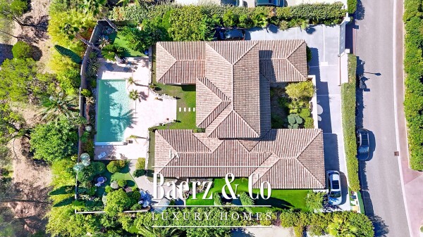 photo 1 EXCEPTIONAL PROPERTY SAINT RAPHAEL